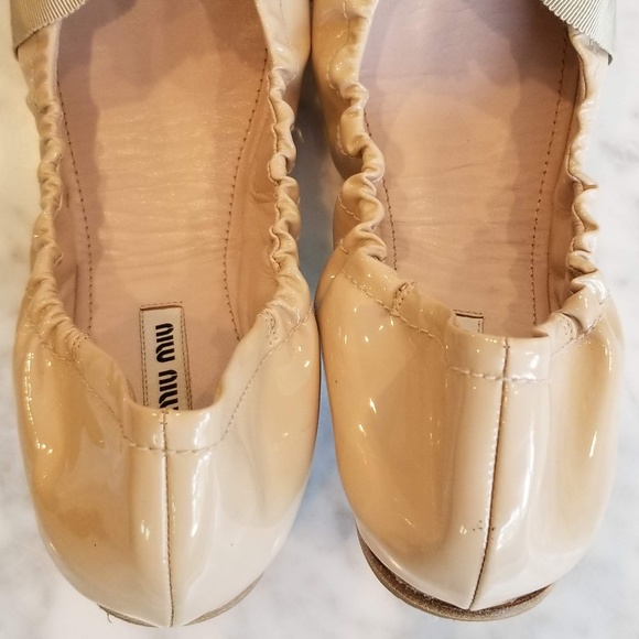 Miu Miu Nude Crystal Bow Patent Ballet Flat 38.5 - Picture 4 of 8